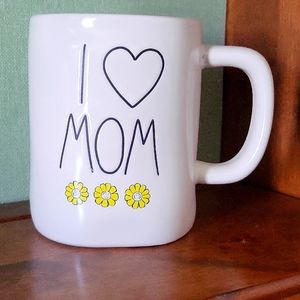 RAE DUNN I 🩷 MOM Mug
